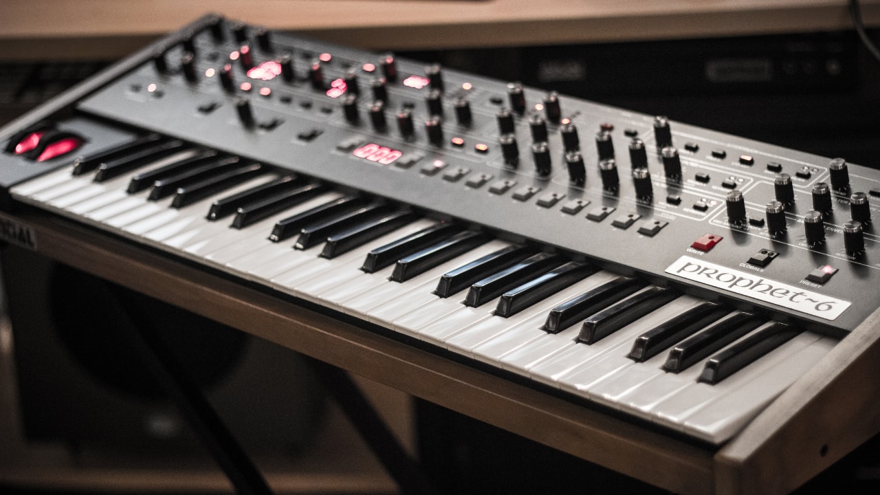 Sequential Prophet analog hardware synthesizer